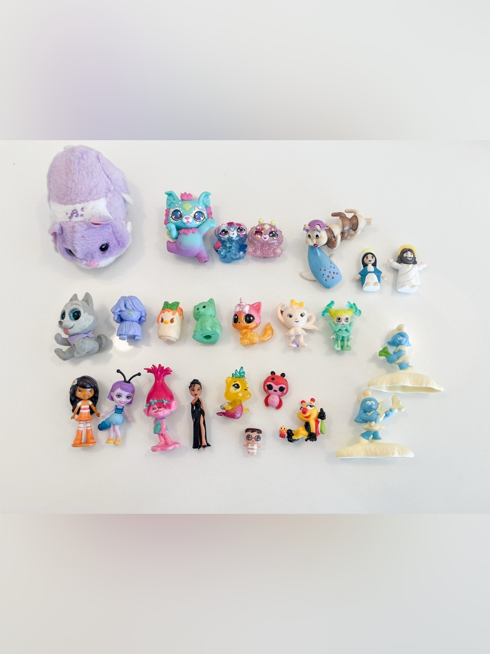 Toy Lot - Picture 1 of 3